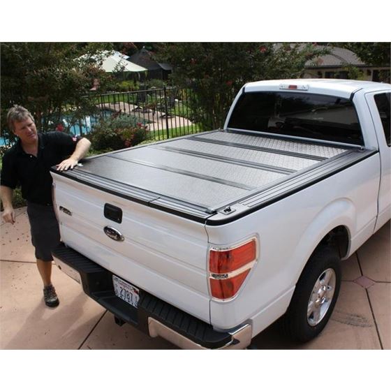 BAK BakFlip FiberMax Tonneau Covers 01